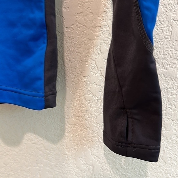 Sugoi Blue 1/4 Zipper Running/Biking Jacket With Fleece Insulation In Size S/P - Picture 3 of 12